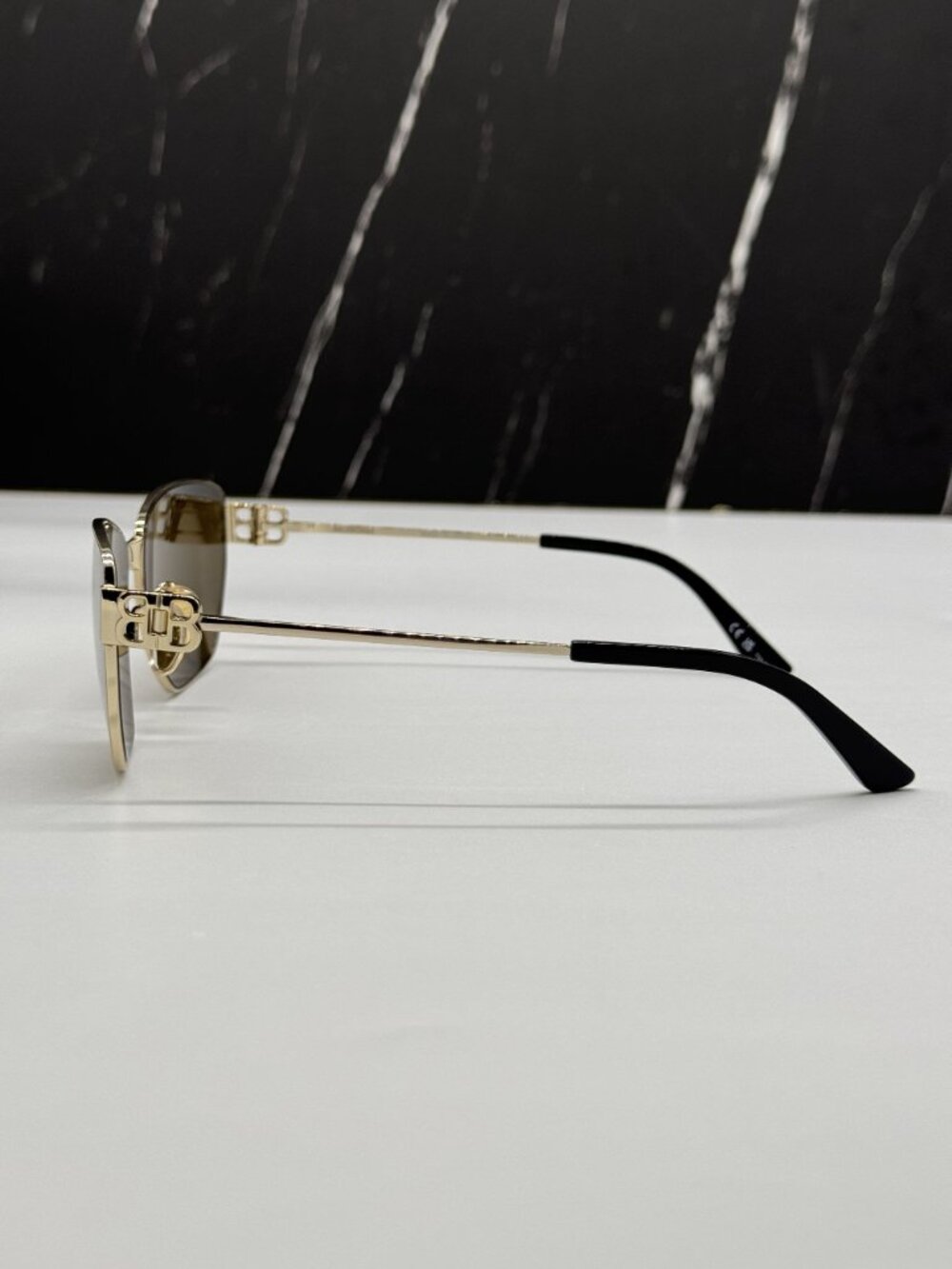 NEW BALENCIAGA BB0337SK 003 GOLD WOMEN SUNGLASSES BALENCIAGA EYEWEAR - Picture 5 of 8